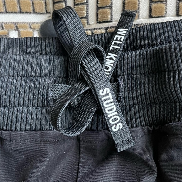 Well Known Studios Cargos Joggers - Picture 5 of 11